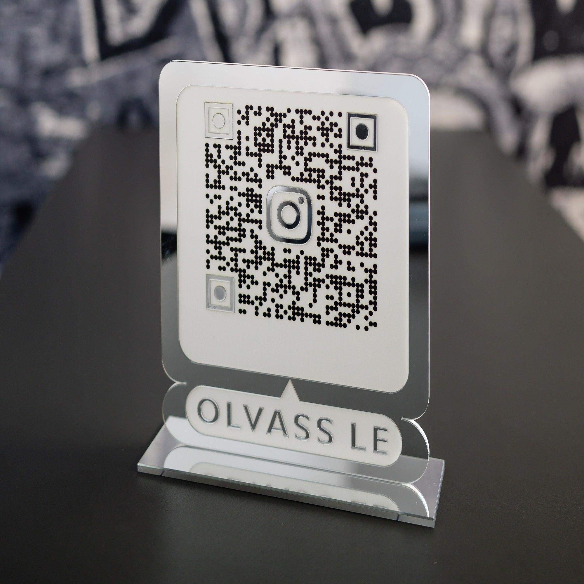 Instagram QR tábla