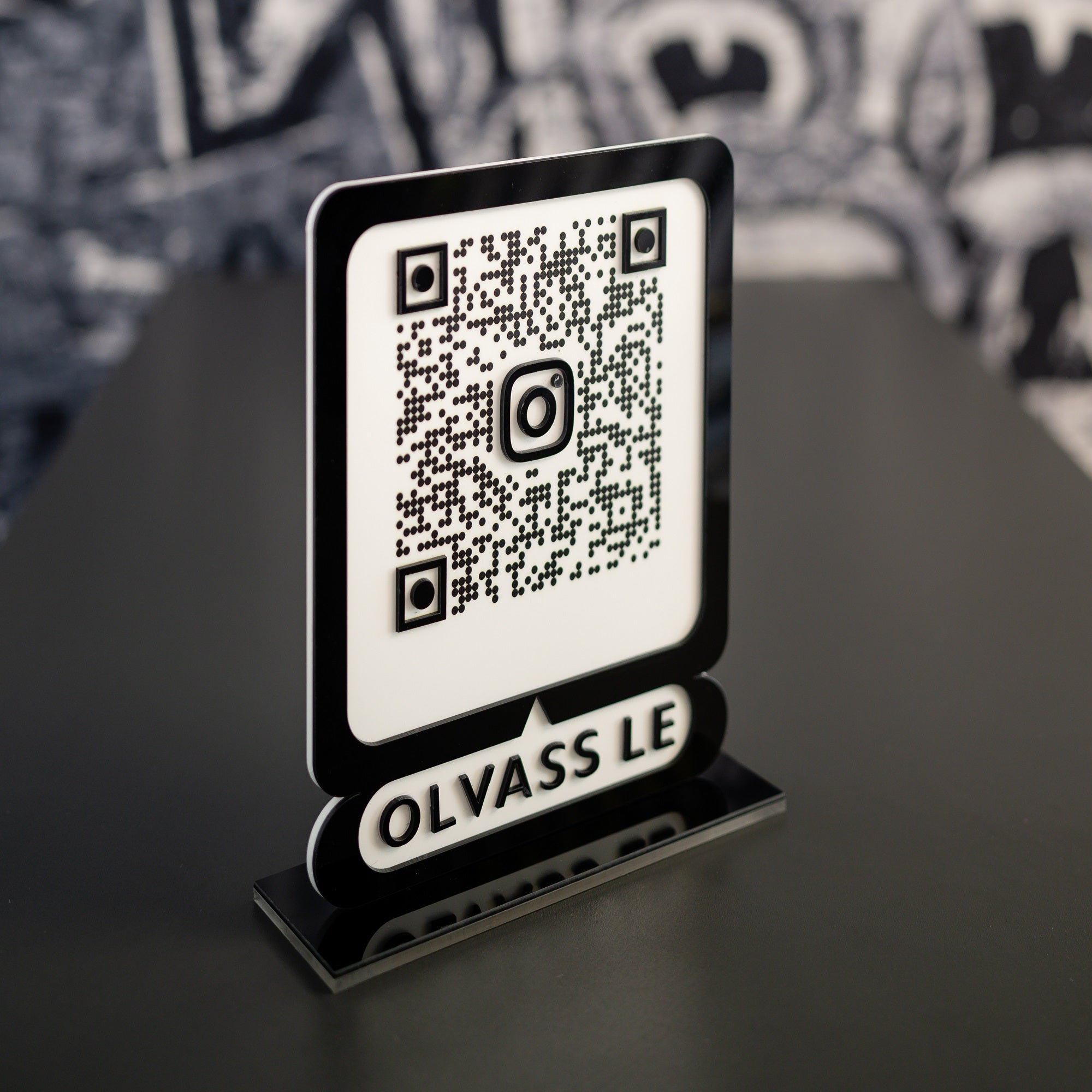 Instagram QR tábla
