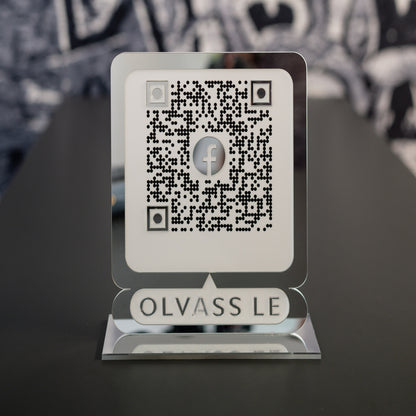 Facebook QR tábla