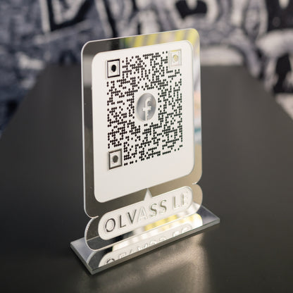 Facebook QR tábla