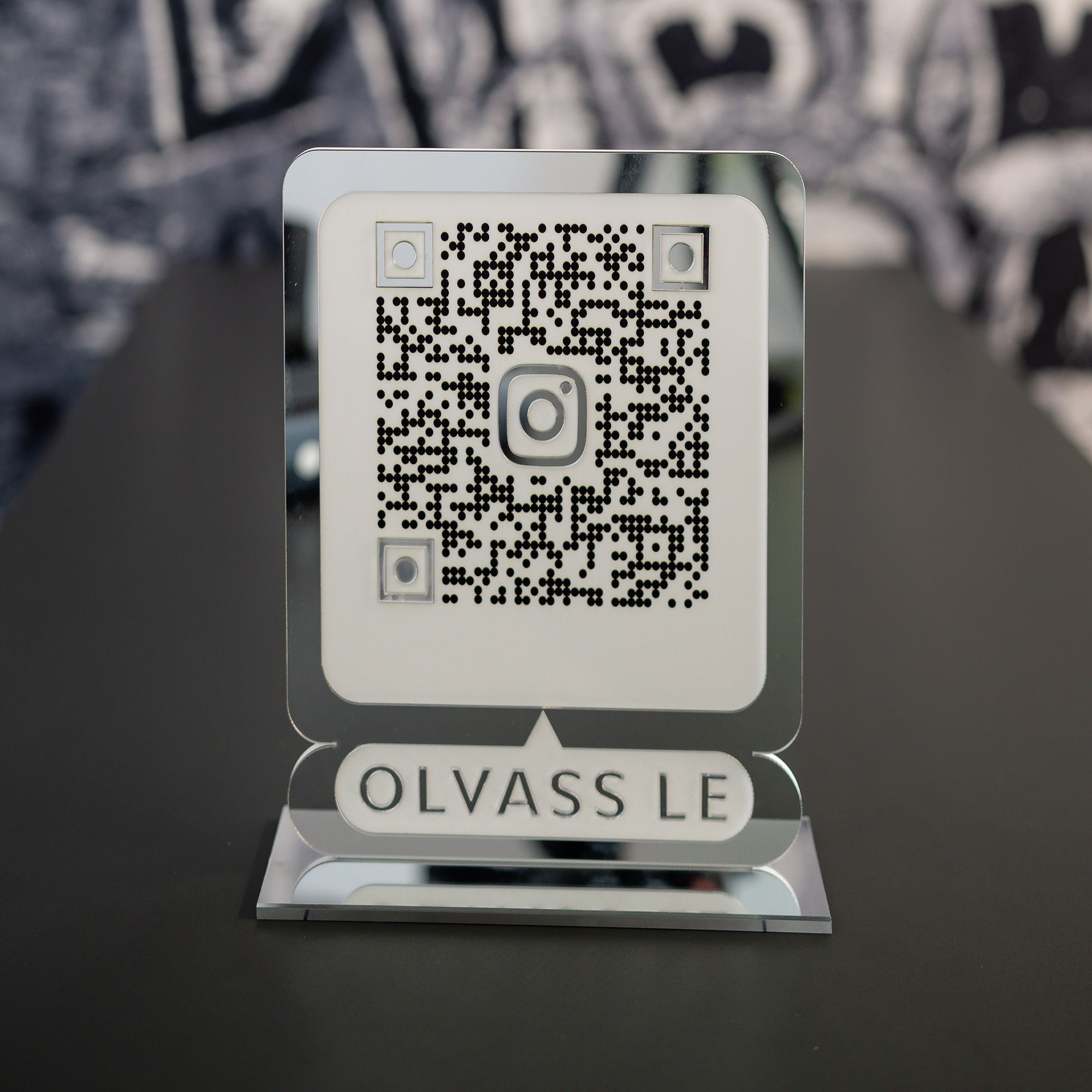 Instagram QR tábla